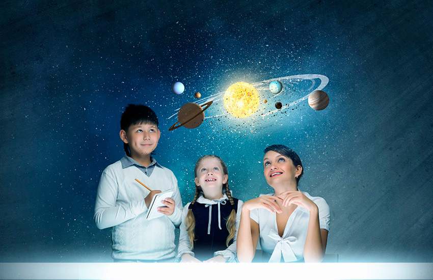 Immerse yourself in the world of stars and planets with your children!